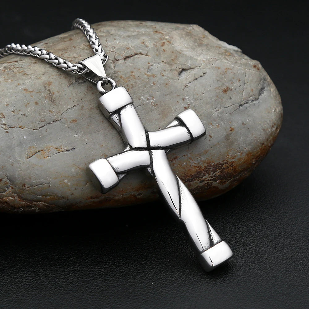 New Unique Design Cross Pendant Necklace For Men Women Punk Hip Hop Stainless Steel Christian Necklaces Fashion Charm Jewelry