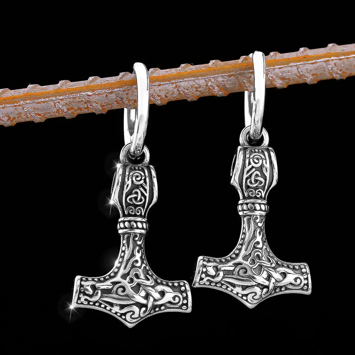 Odin Retro Thor's Hammer Viking Earrings Nordic Men's Teen Amulet Jewelry Earrings Punk Fashion Gift Wholesale Free Delivery