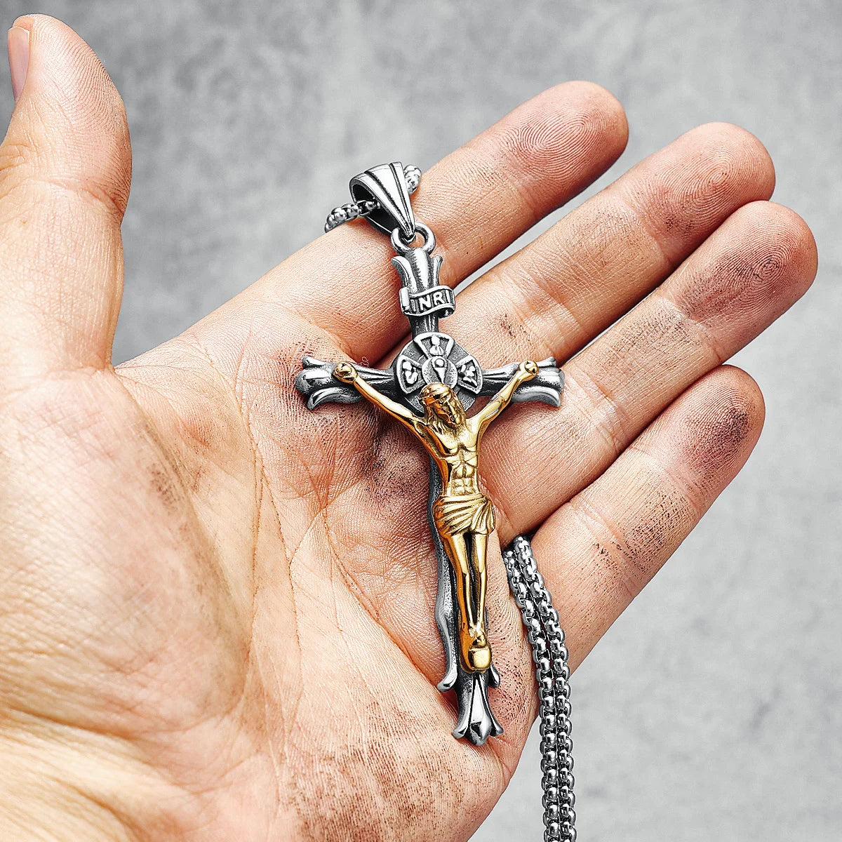 Jesus Cross Pendant INRI 316L Stainless Steel Men Necklace Retro Golden Plated Chain Religion Rap Belief for Friend Jewelry Gift