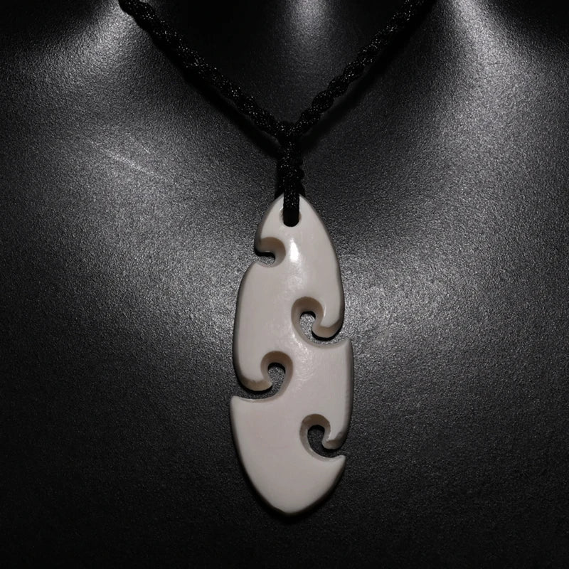 GX088  Hot Sale New Zealand Maori handmade jewelry men sea waves necklace women yak bone pendant necklaces of surfing