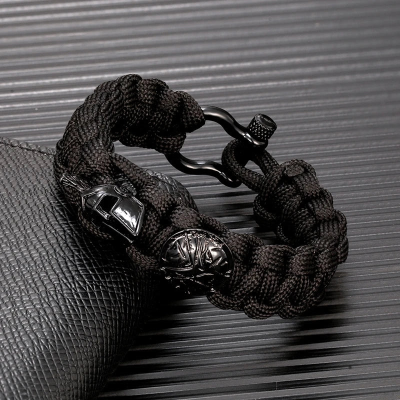 MKENDN Creative Design Spartan Warrior Helmet Horseshoe Buckle Survival Bracelet Vikings Accessories Handmade Paracord Bracelet