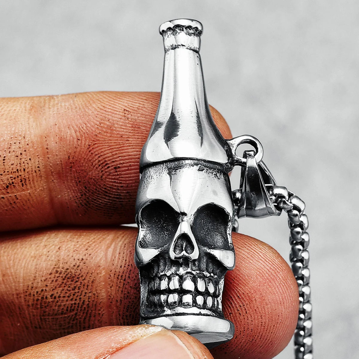 Hip Hop Skeleton Bottle Necklace 316L Stainless Steel Opener Men Pendant Chain Punk for Boyfriend Biker Rider Jewelry Funky Gift