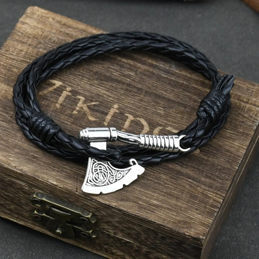 Pulsera vikinga con hacha para hombre, hacha con nudo irlandés, pulsera de pirata de cuero multicapa trenzada hecha a mano, joyería de mano masculina