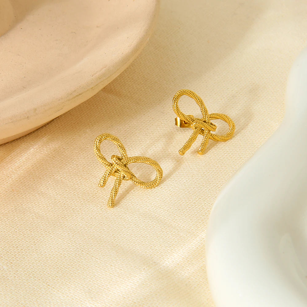 New Trend Stainless Steel 16K Gold Plated Bow Studs Texture Bowknot Dainty Earring Waterproof Women Jewelry Party Gift