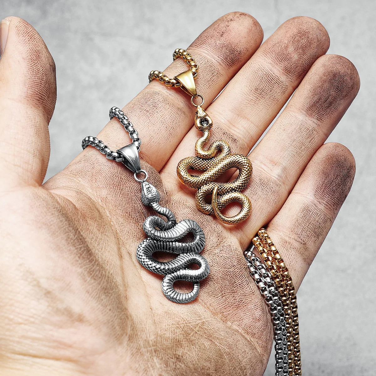 Snakes Pendants Men Simple Python Cobra Necklaces 316L Stainless Steel Men Chain Rap Rock Punk for Friend Male Jewelry Best Gift