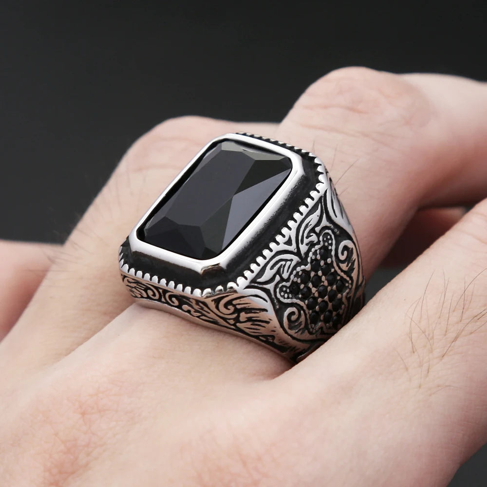 New Punk 316L Stainless Steel Black Stone Rings For Men Women High Quality Big Stone Fashion Biker Ring Party Jewelry Wholesale