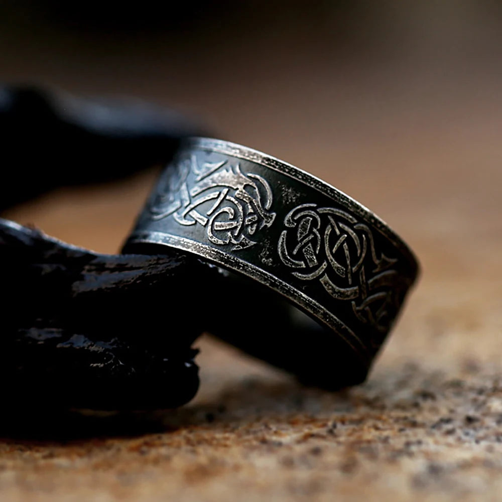 Vintage Simple Viking Celtic Knot Rings For Men Women Fashion Dragon Pattern Ring Stainless Steel Amulet Jewelry Gifts Wholesale