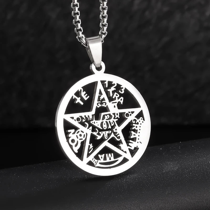 Retro Gothic Snake Coiled Pentagram Pendant Necklace for Mens Cycling Jewelry Punk Rock Exorcism Amulet