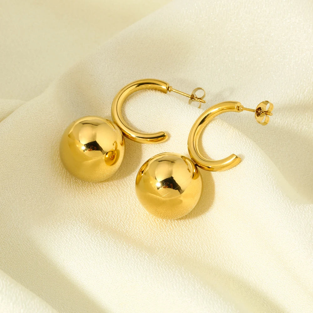 Round shape earrings design online