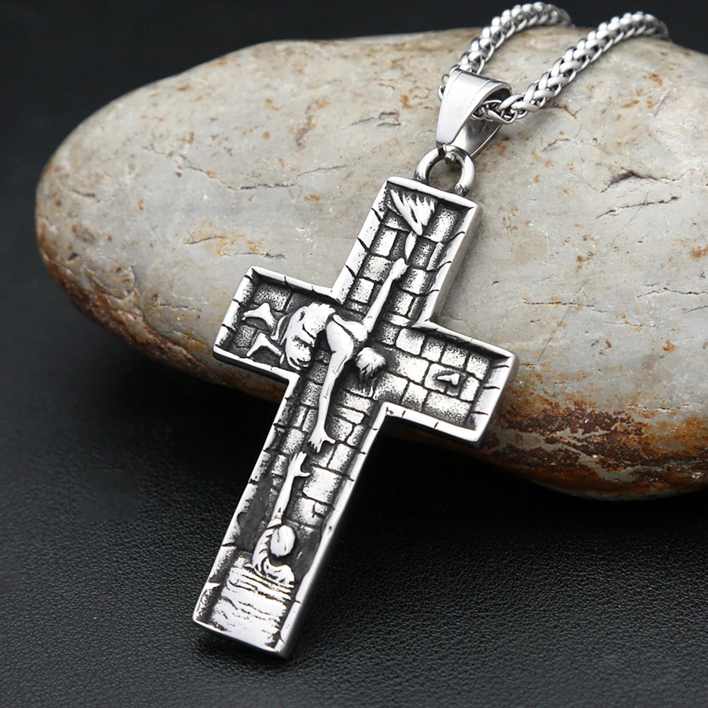 New Vintage Stainless Steel Jesus Savior Cross Pendant Necklaces For Men Women Fashion Lucky Amulet Jewelry Gifts Dropshipping