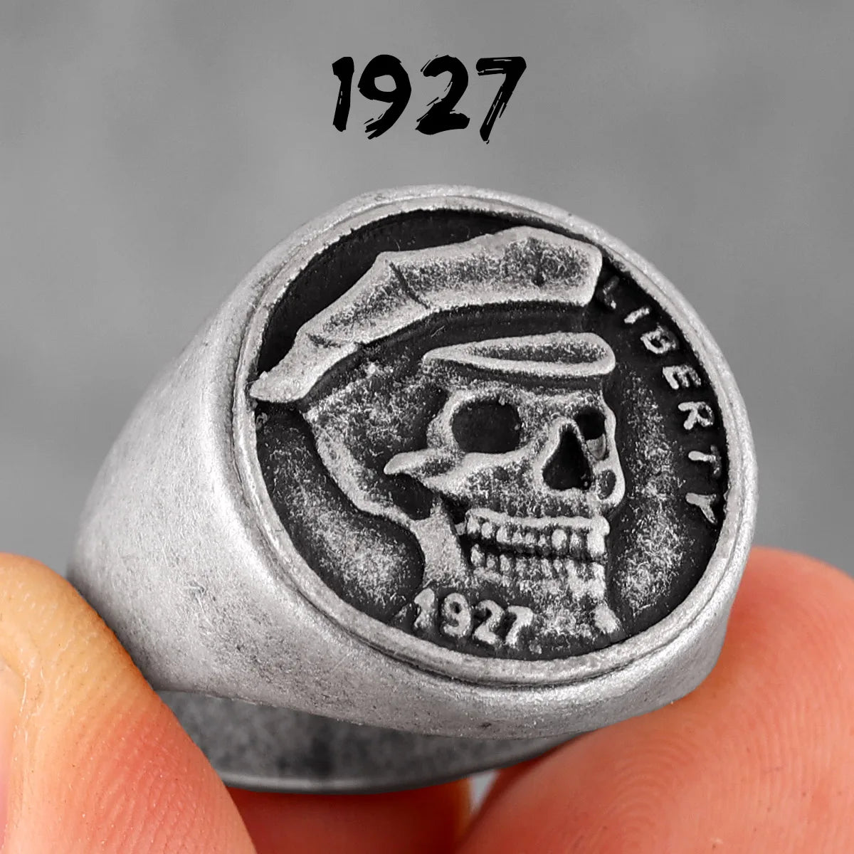 Skulls Badge Rings 316L Stainless Steel Men Ring Variety Retro Skeletons Punk Rock Punk for Rider Male Smoker Jewelry Best Gift