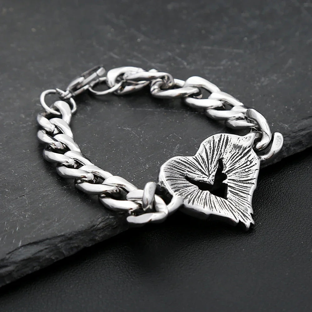 New Style Stainless Steel Angel Wings Love Bracelet Fashion Punk Feather Heart Bangles For Men Women Charm Biker Jewelry Gifts