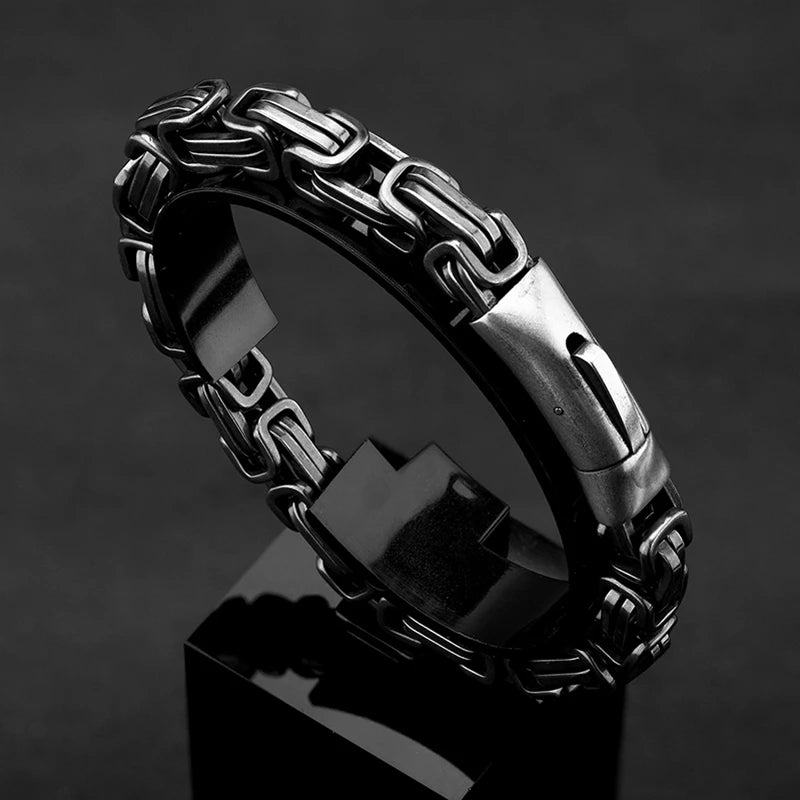 MKENDN Punk Men Vintage King Chain Bracelets for Men Stainless Steel Motorcycle Bracelets Male Jewelry Accessories Gifts