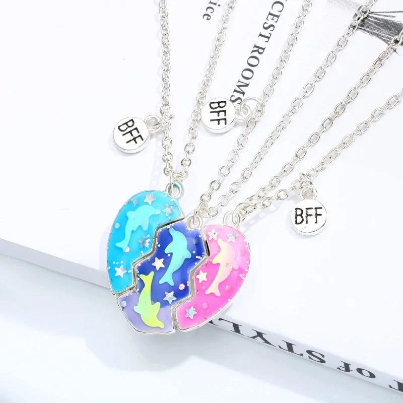 Friendship Best Friend Necklace for 3 Girls Magnetic Dolphine Matching Heart Pendant BFF Necklaces for Sister Animal Jewelry