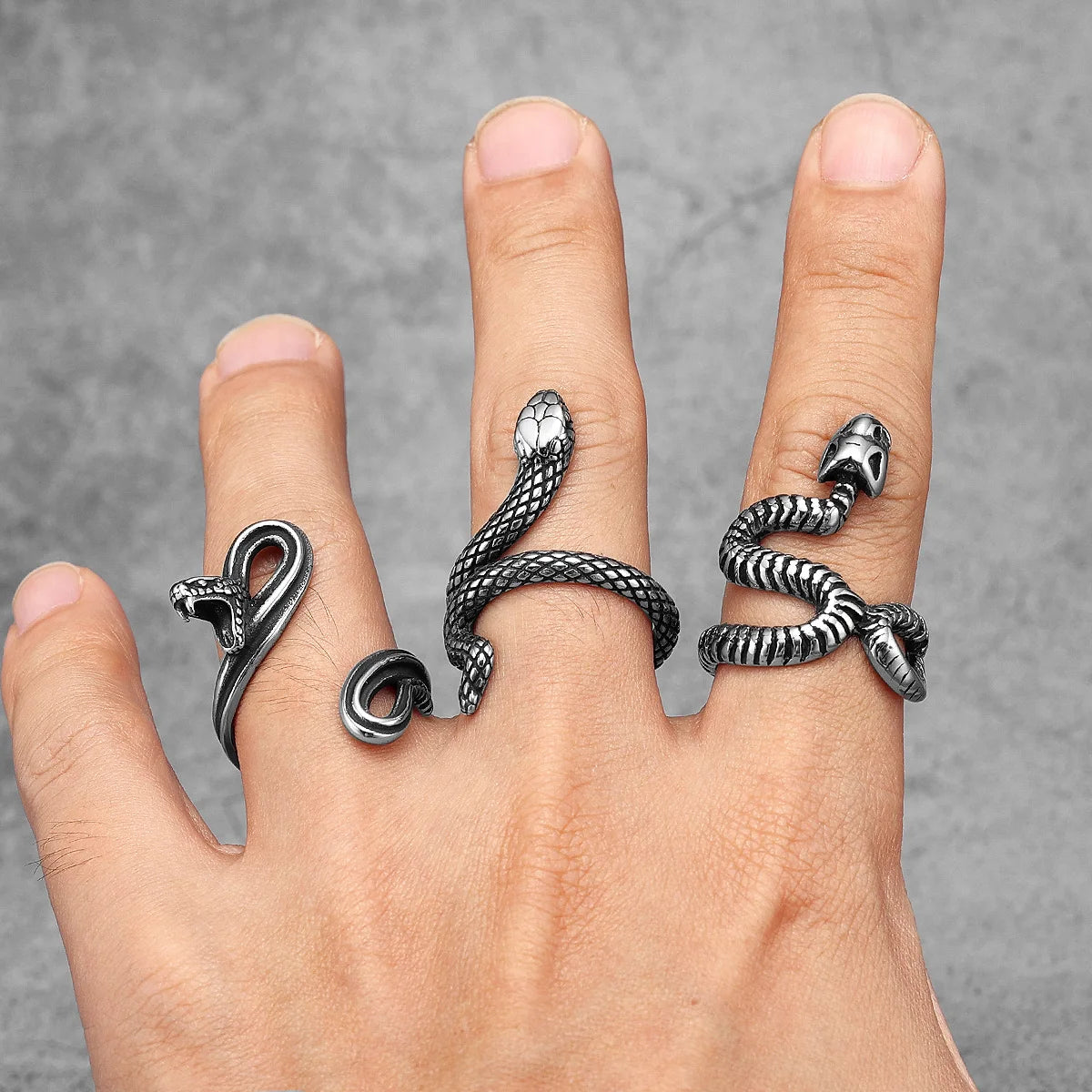 Ferocious Snake Ring 316L Stainless Steel Men Open Rings Viper Punk Rap Rock for Raper Male Jewelry Halloween Creativity Gift