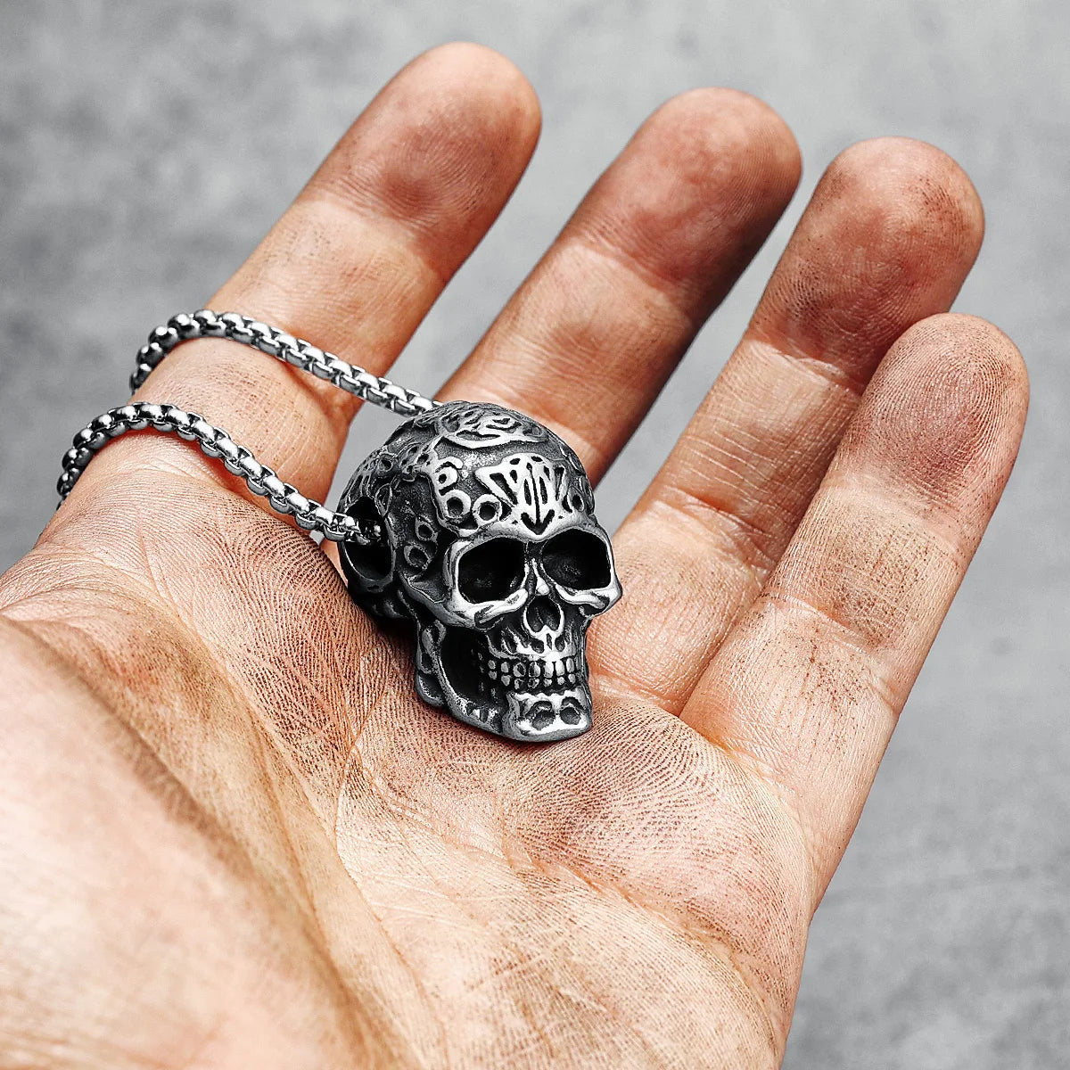 Carved Skull Necklace Men Retro Skeleton Pendant Chain 316L Stainless Steel Vintage Punk Hip Hop Rap for Biker Male Jewelry Gift