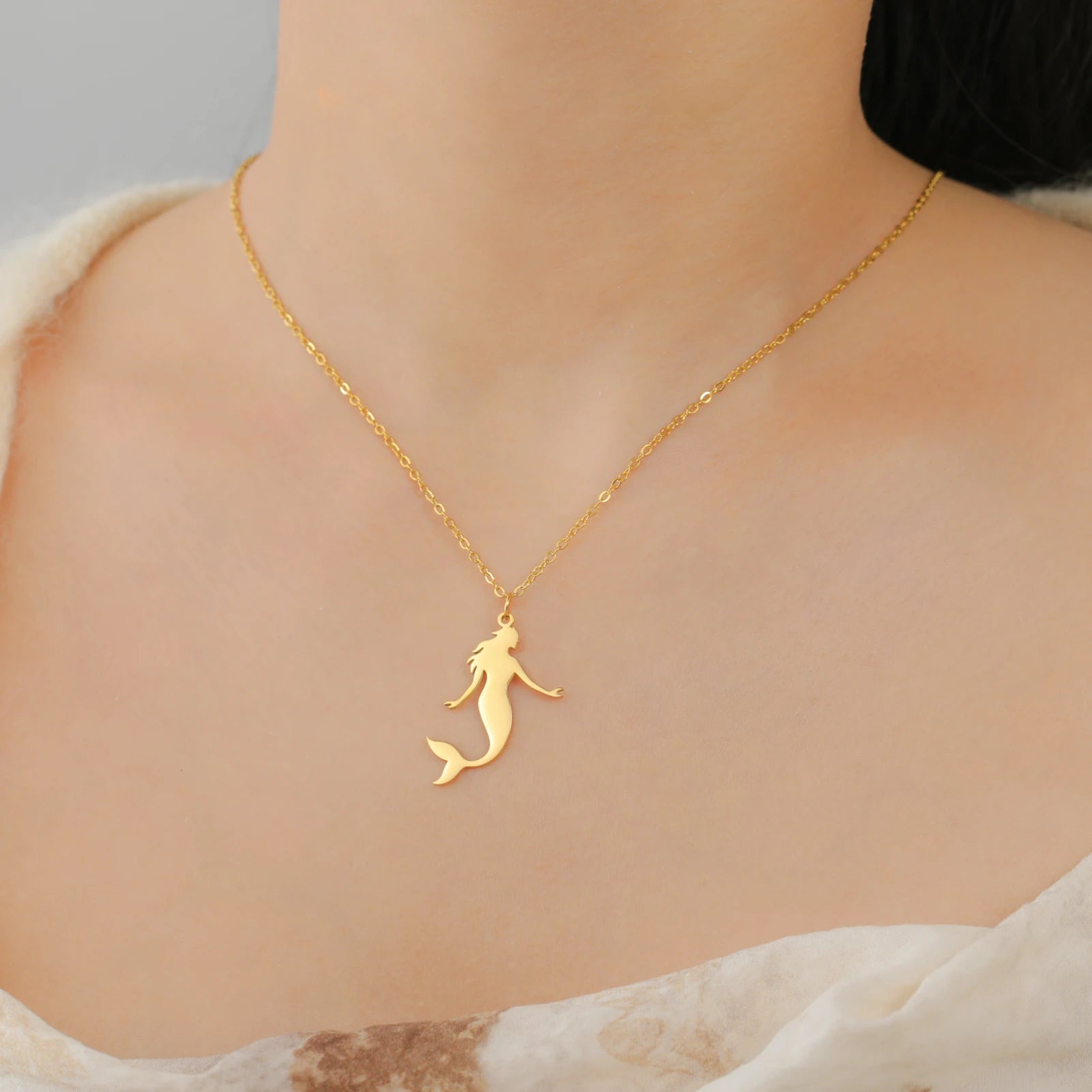 Dreamtimes Stainless Steel Mermaid Necklaces Pendants Neck Chain Choker One Piece jewelry Collarbone Chain Jewellery Women