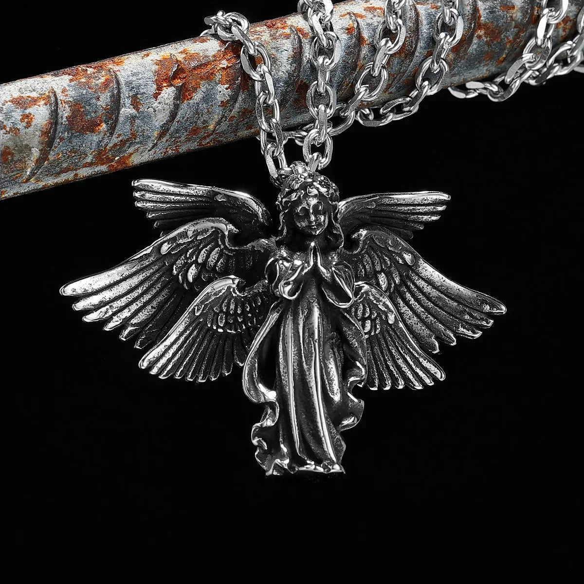 Collier avec ailes d'anges en prière en acier inoxydable 316L pour homme et femme, chaîne avec pendentif, amulette de paix, bijoux rétro, cadeau de Noël pour homme