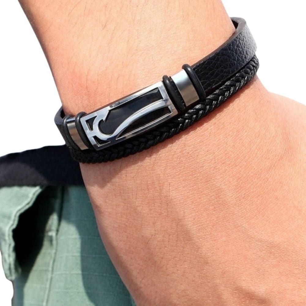Men's Braided Leather And Fish hook Bracelet, Men's Fashion, Watches &  Accessories, Jewelry on Carousell