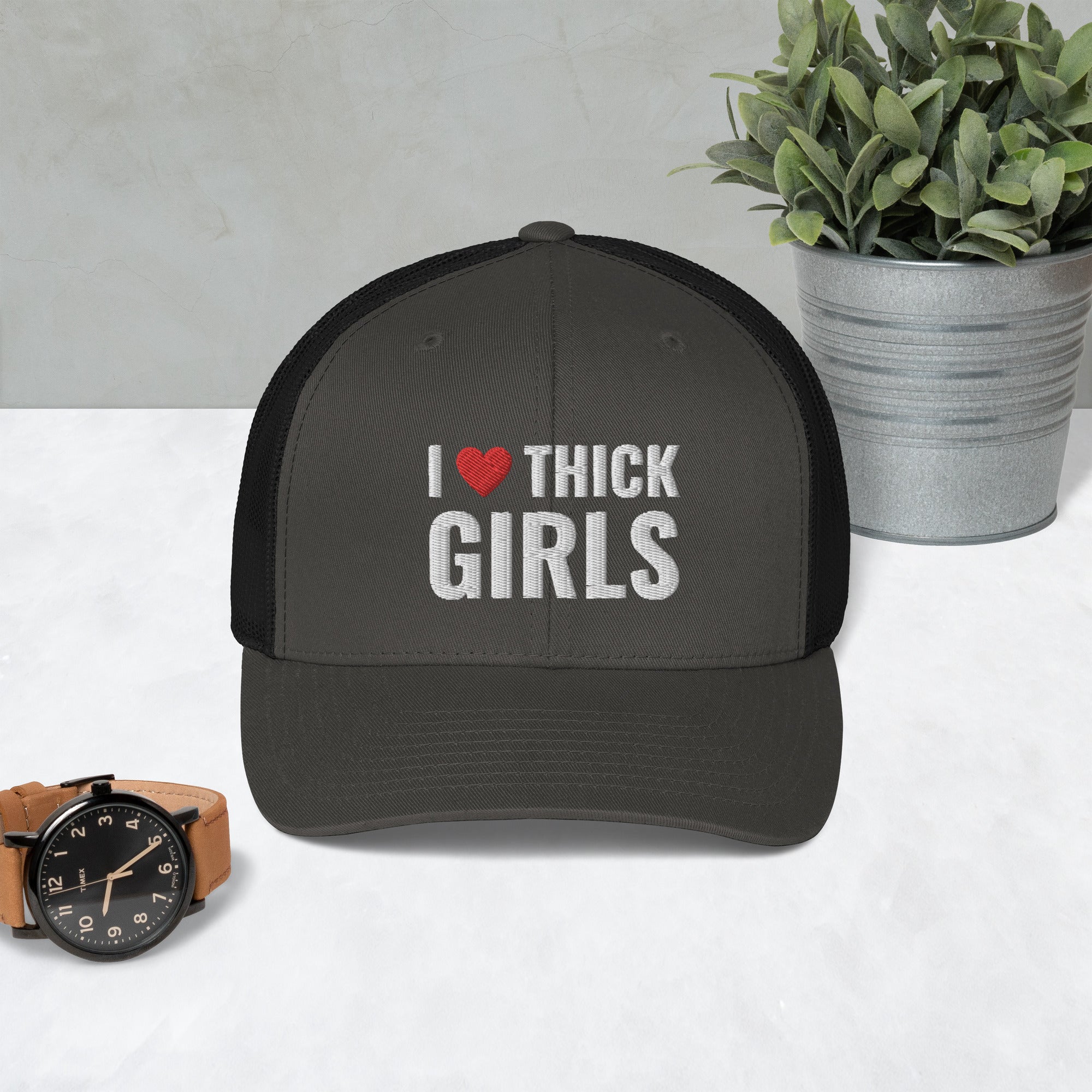 I love thick girls embroidered hat, Funny hot girls hat, hot moms baseball cap, Funny dad hat, Trucker Cap, Thick girl hat - Madeinsea©