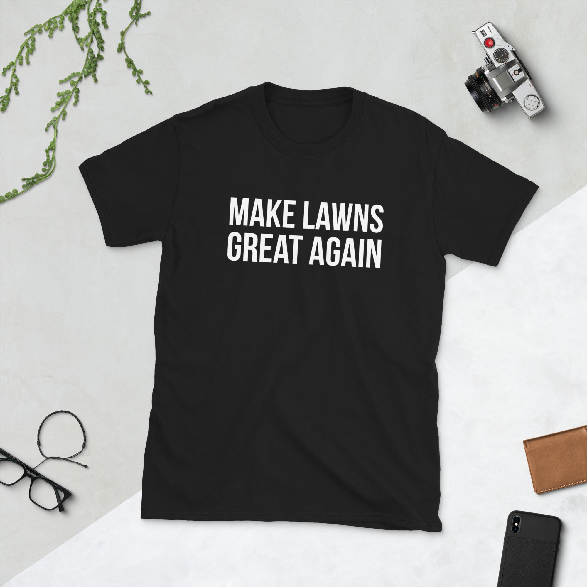 Make Lawns Great Again, Dad Gift, Lawn Mower, Fathers Day Gift, Fathers Day T Shirt, Funny Dad Gift, Mowing Shirt, Lawns, Christmas Gift - Madeinsea©