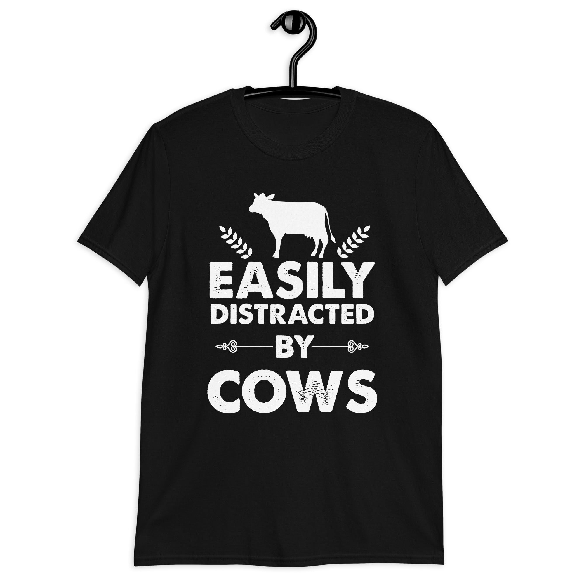 Easily Distracted By Cows, Cow Lover Tshirt , Animal Lover, Cow, Barn Life, Farm Life, Funny Farmer Shirt, Country Shirt, Farming Gift - Madeinsea©