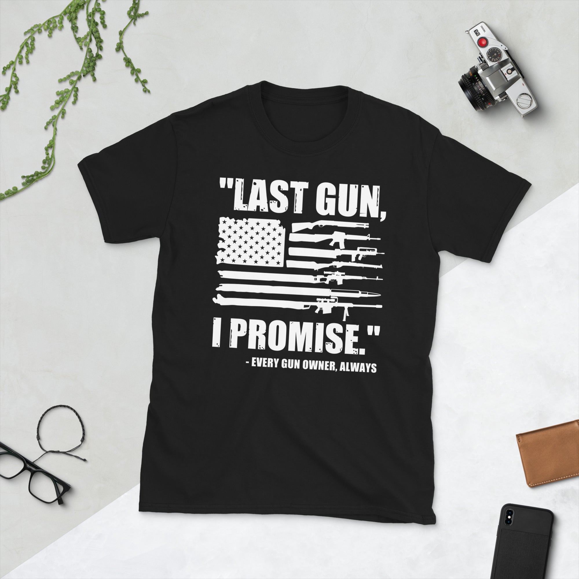 Last Gun I Promise Lustiges Waffenbesitzer Liebhaber 2. Änderungsantrag T-Shirt, Lustiges Waffenshirt, 2A Papa Shirt, Patriotisches Riffle Shirt, Amerikanisches Patriot Geschenk