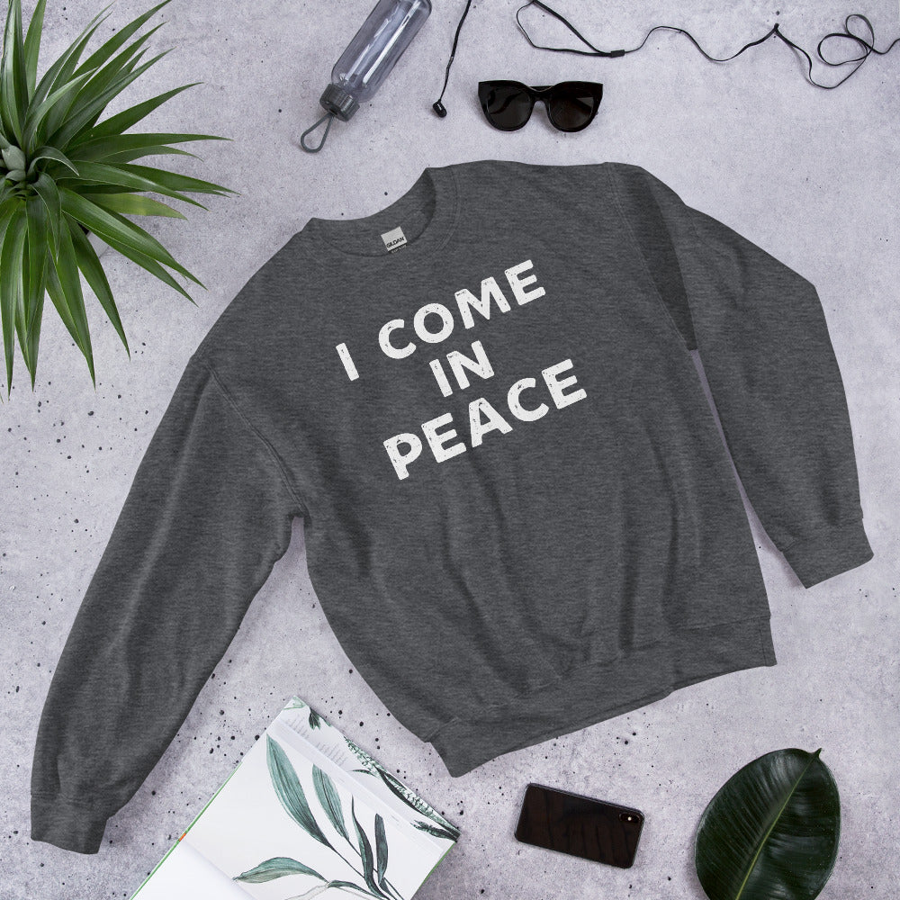 I Come In Peace Couple Sweatshirt, Im Peace Shirt, Funny Matching Sweatshirts, Halloween Couples Sweater, Matching Shirts For Halloween - Madeinsea©