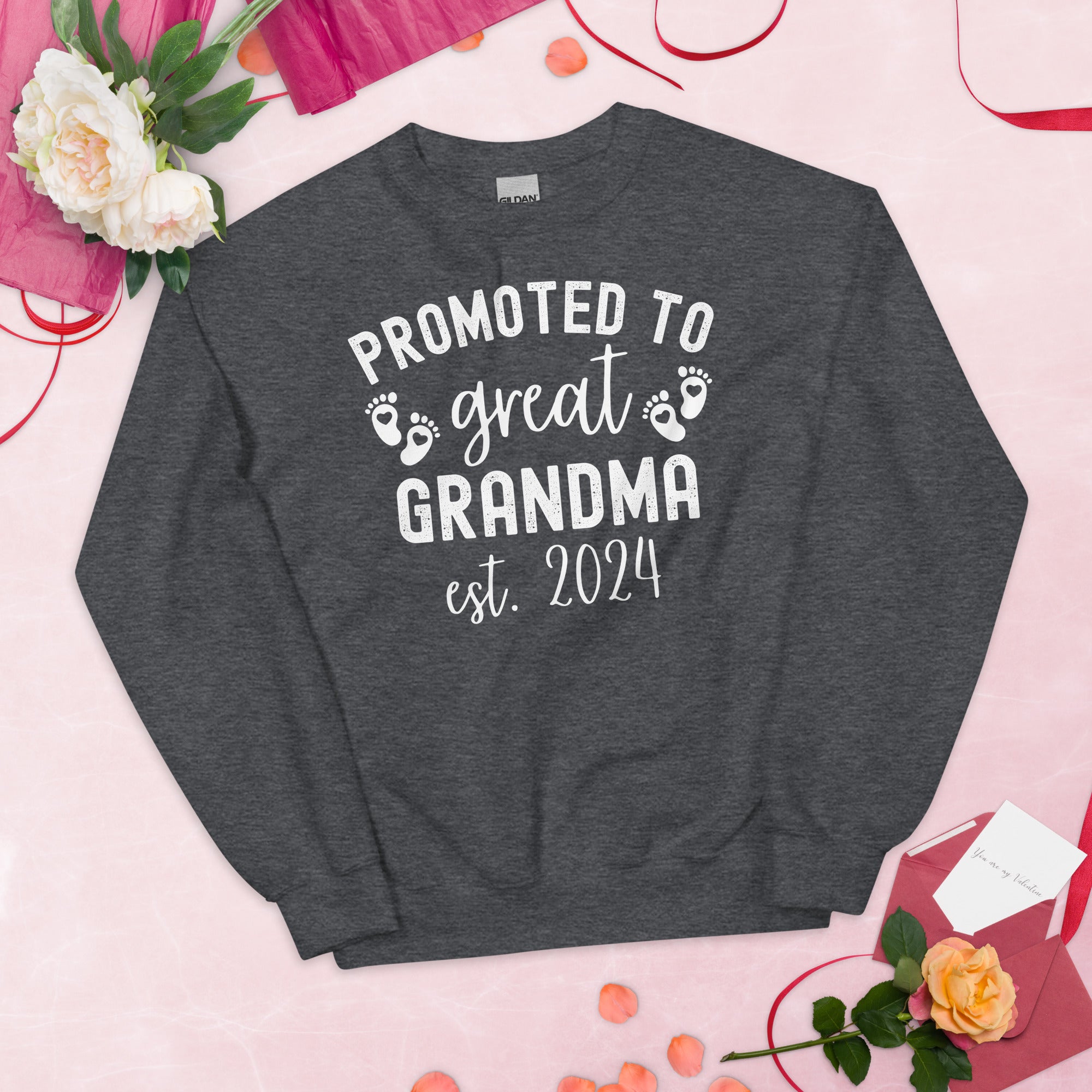 Promoted to Great Grandma Sweatshirt, Pregnancy Announcement 2024 Gift, Grandparent Announcement, Great Grandma Shirt, Great Grandma Sweater - Madeinsea©