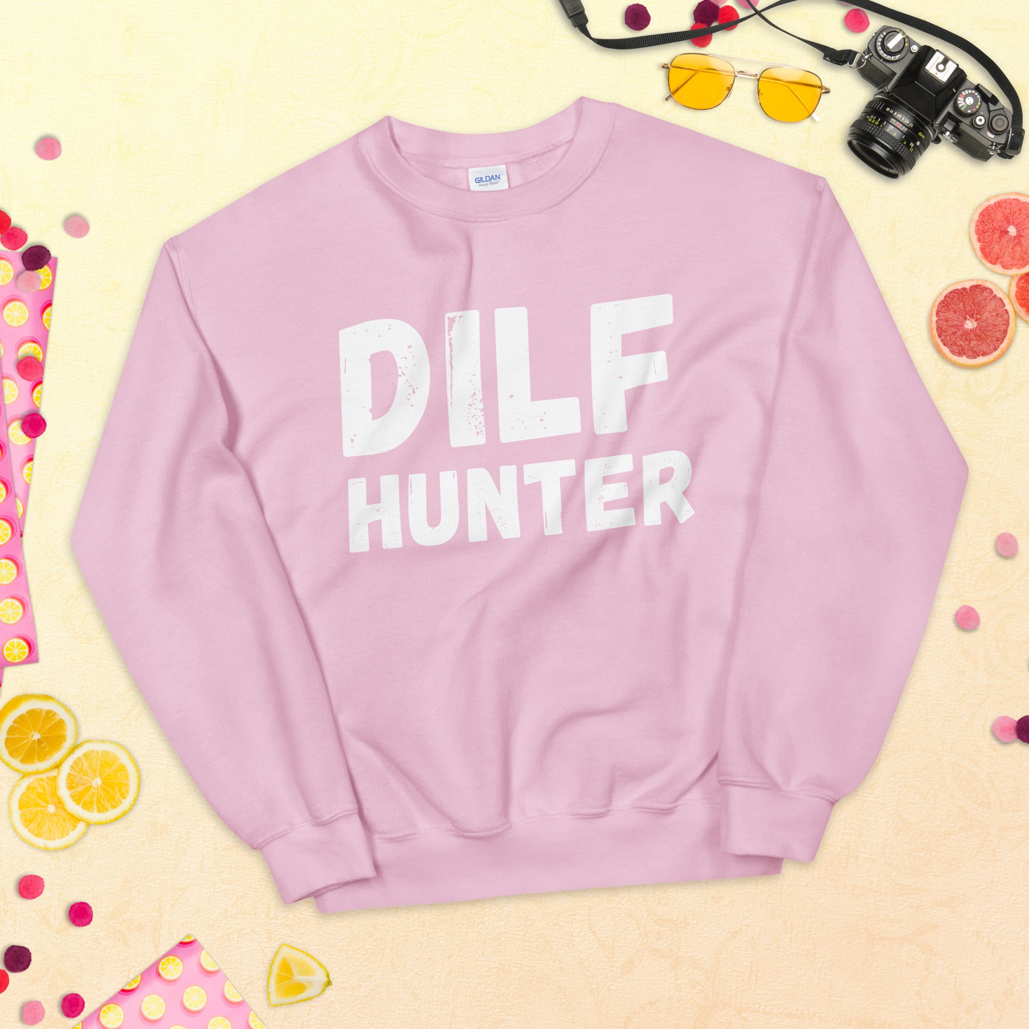 DILF Hunter, DILF Sweatshirt, Funny DILF Sweater, Dilf Shirt, Sarcastic Dad Gifts, R-Rated, I Love Dilfs, Funny Offensive Gifts - Madeinsea©